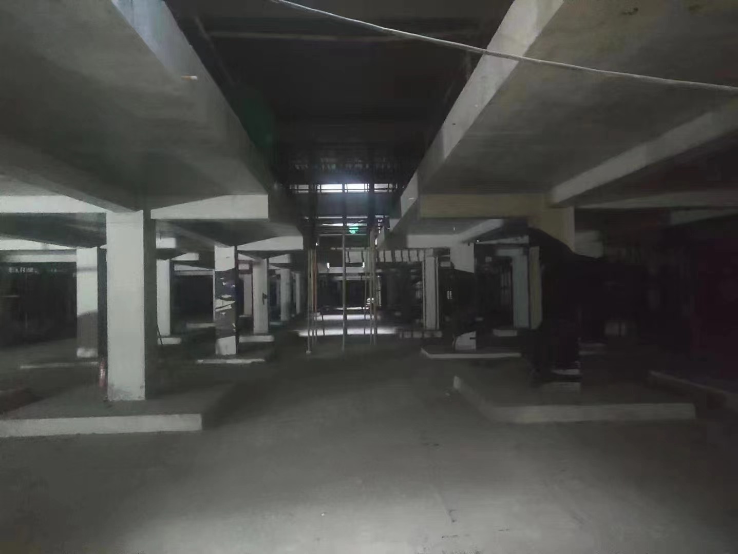 万宁山东又一个上海博普LOFT车库拔地而起